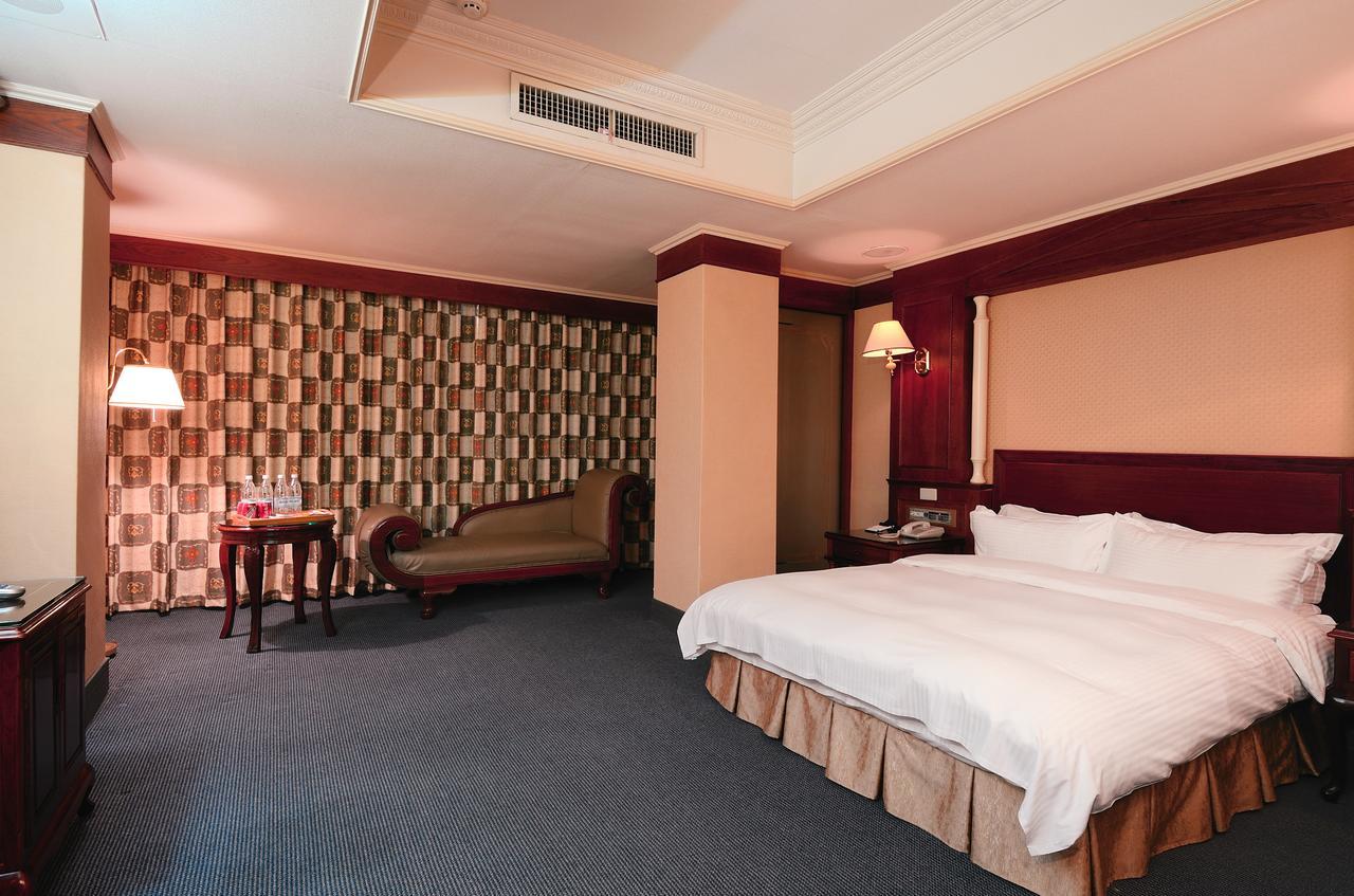 Duke Business Hotel Taoyuan Exterior foto
